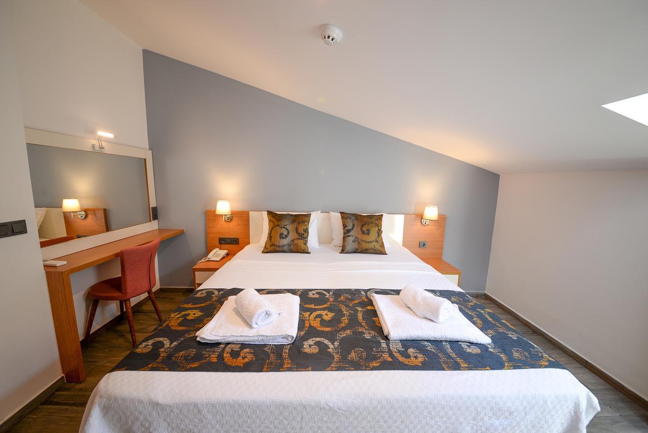 Kasmahal Hotel Ngoại thất bức ảnh
